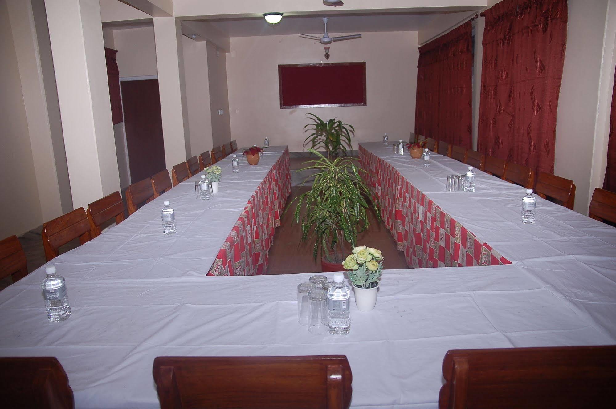 Hotel Asia Ποκάρα Εξωτερικό φωτογραφία