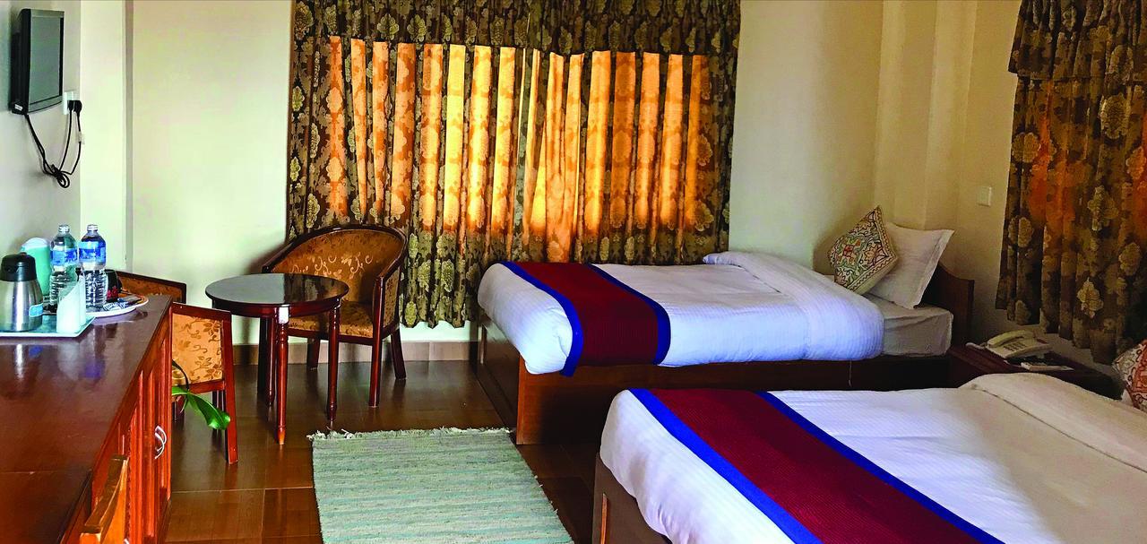 Hotel Asia Ποκάρα Εξωτερικό φωτογραφία